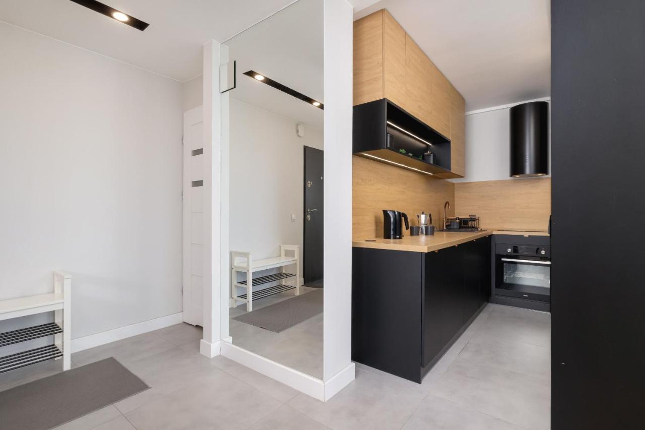 Korfantego Stylish With View Spodek By Renters Apartment