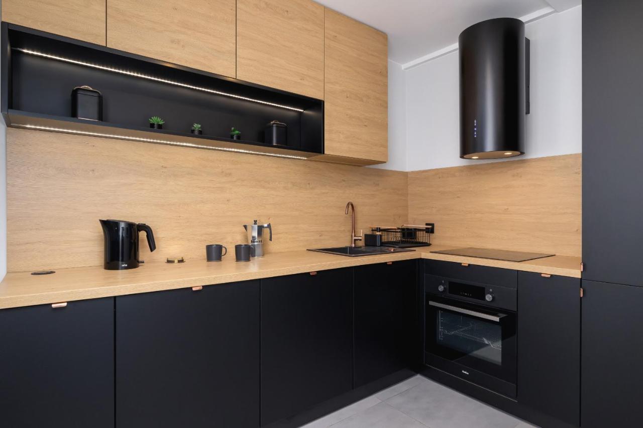 Korfantego Stylish With View Spodek By Renters Apartment